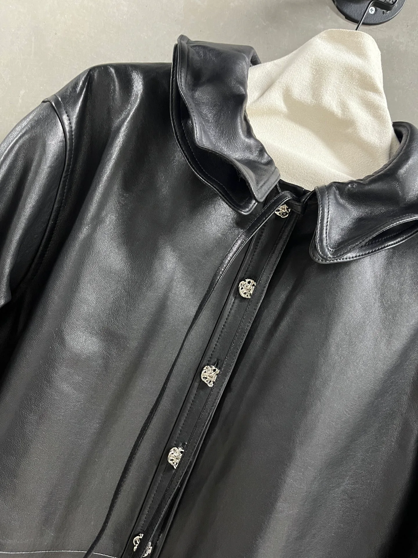 Кожаные Куртки И Дублёнки Женские Chanel 19524439