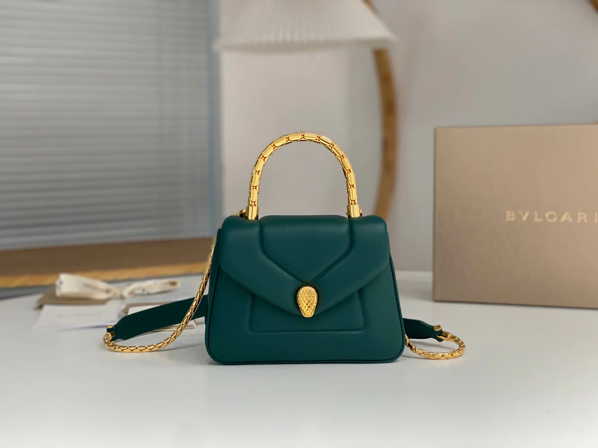 Классические Сумки Женские Bvlgari 5080516