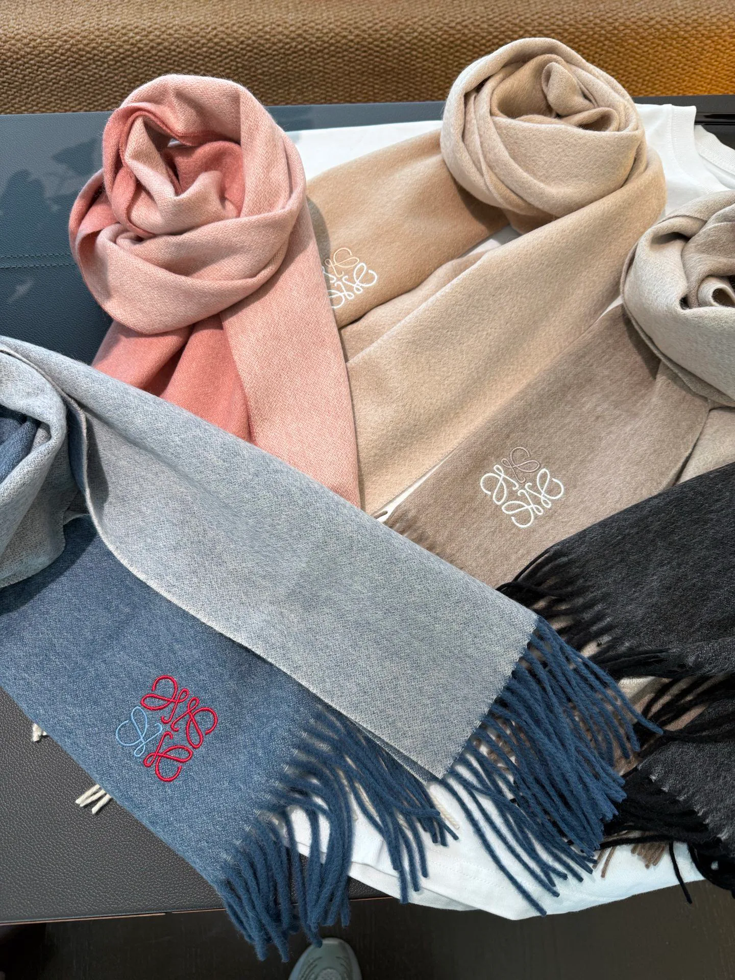 Шарфы Loewe 18002719