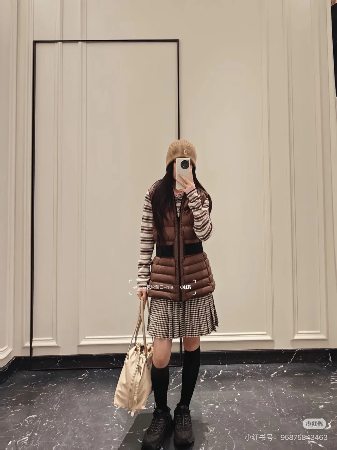 Жилеты Женские Moncler 18108605