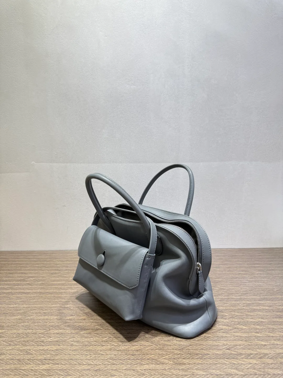 Классические Сумки Женские The Row 11412658