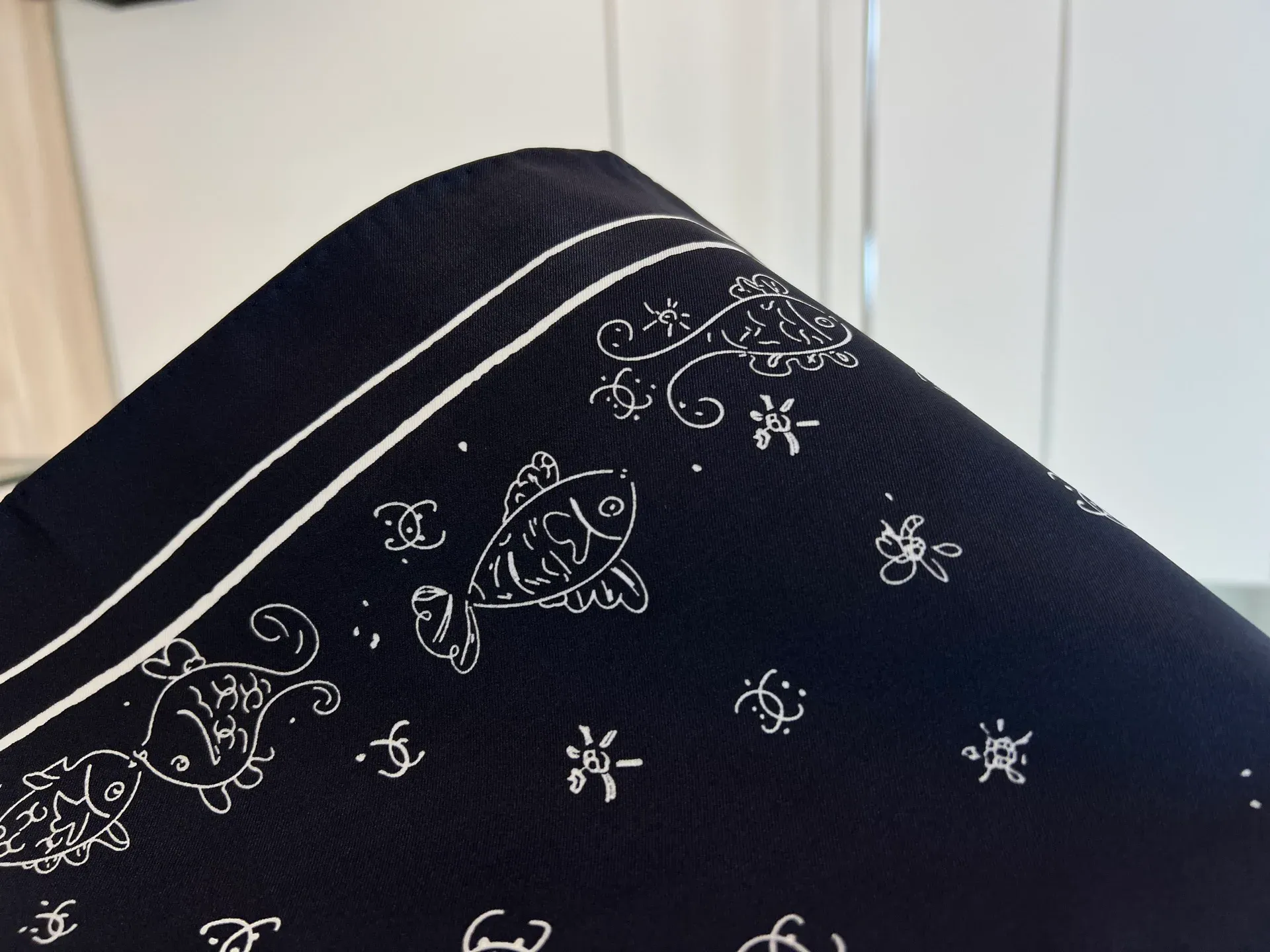 Платки Chanel 351438