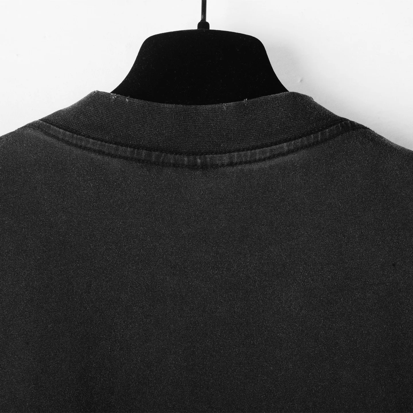 Футболки Женские Balenciaga 18190543