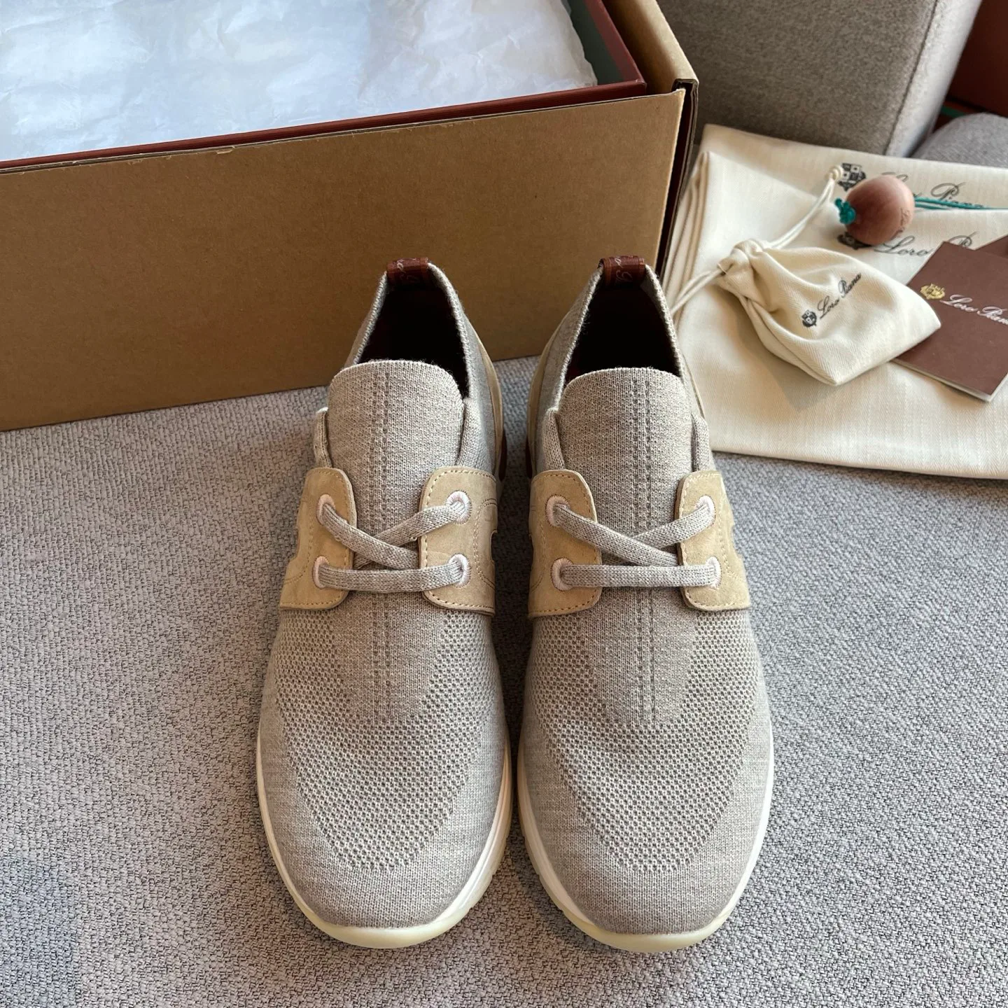 Кроссовки Женские Loro Piana 9430066