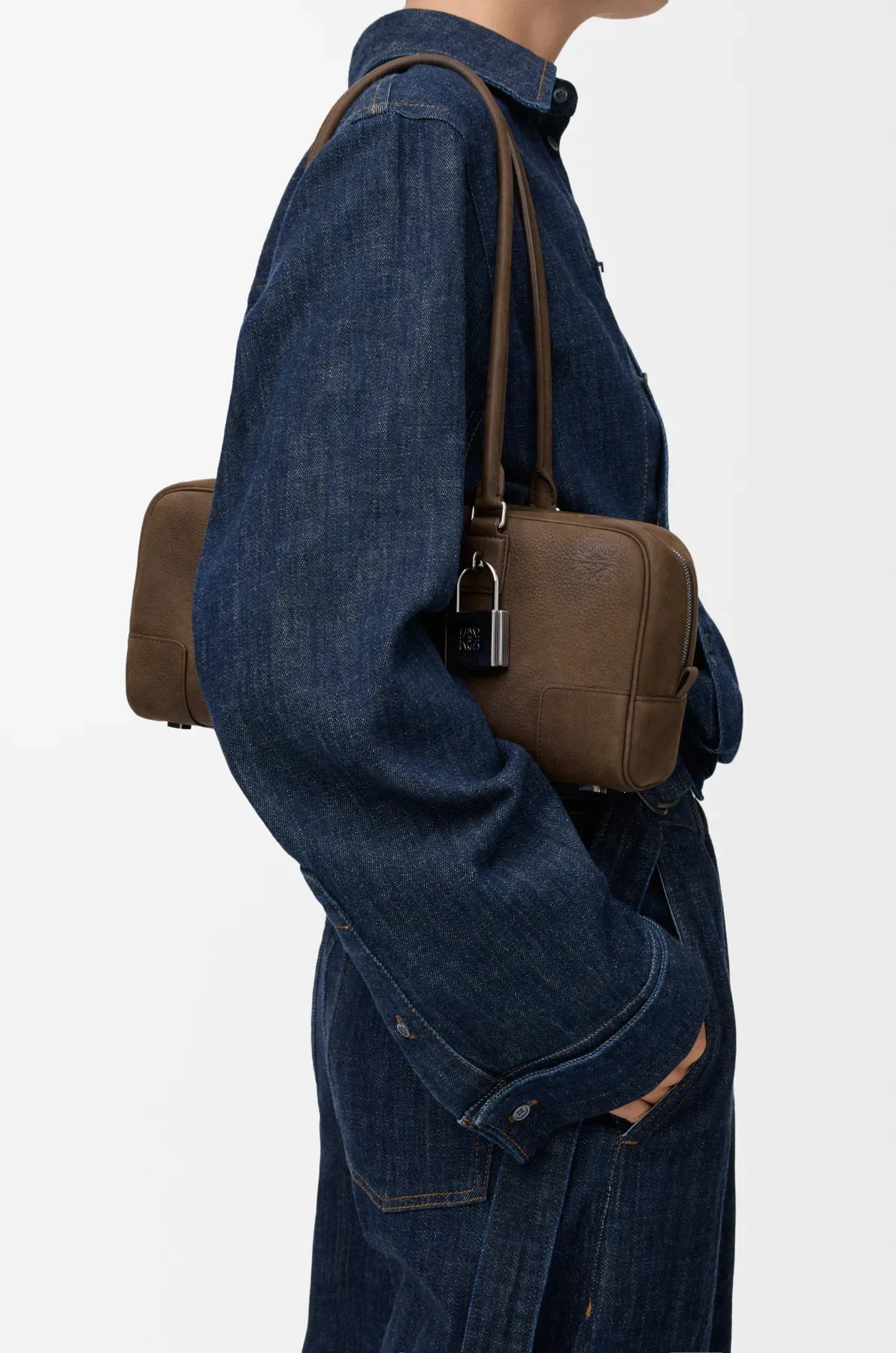 Классические Сумки Женские Loewe 11504272