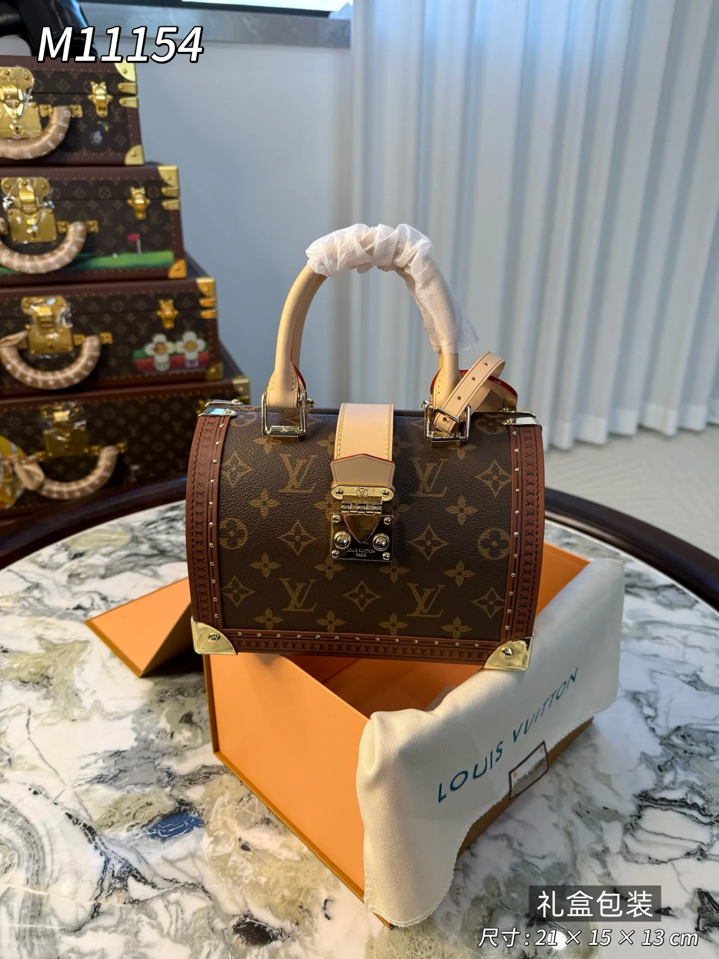Классические Сумки Женские Louis Vuitton 11568236