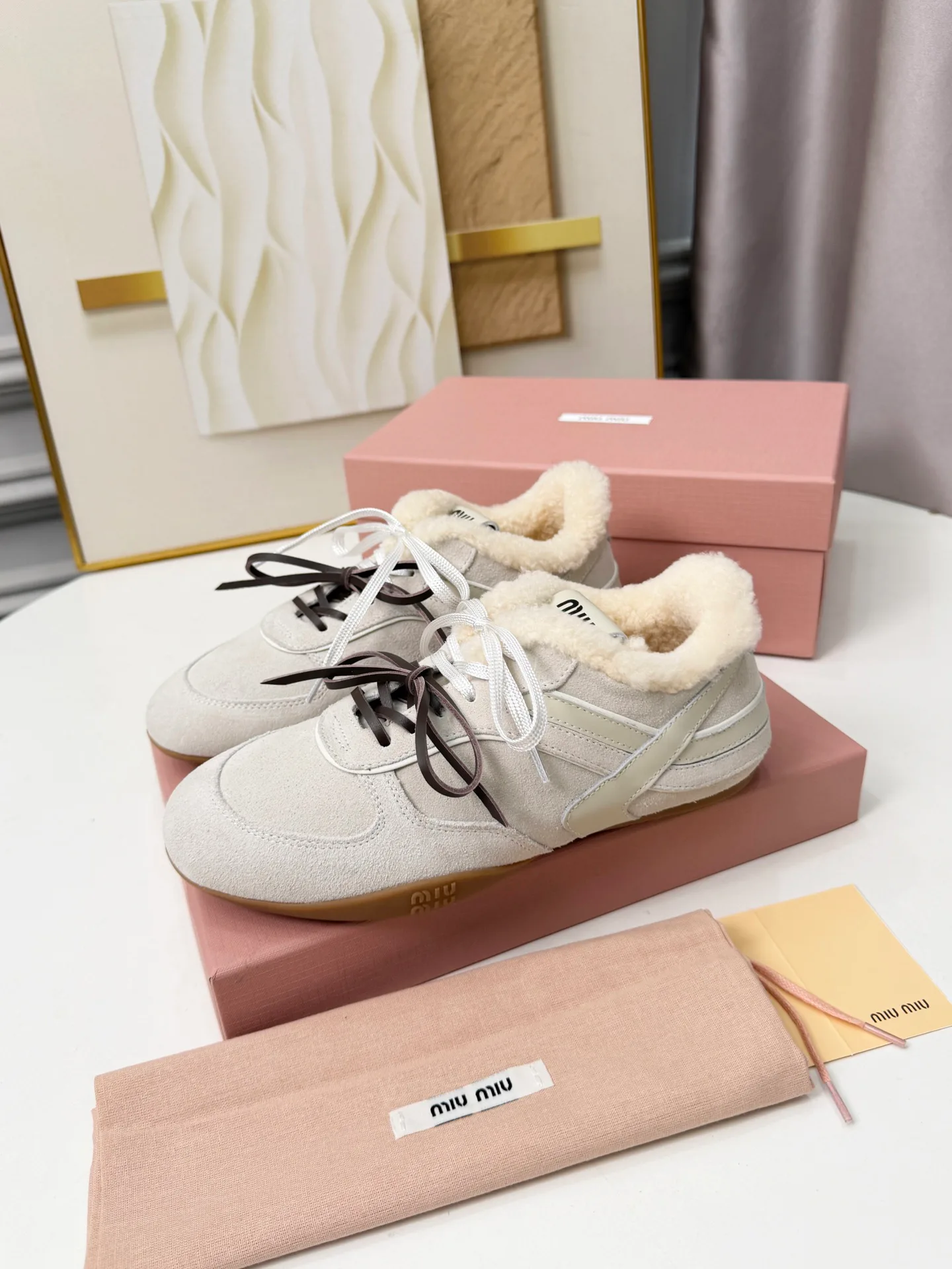 Кроссовки Женские Miu Miu 19292550