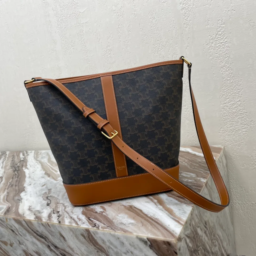 Сумки На Ремне Женские Celine 12604696