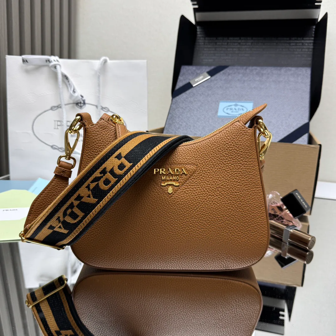 Сумки На Ремне Женские Prada 340389