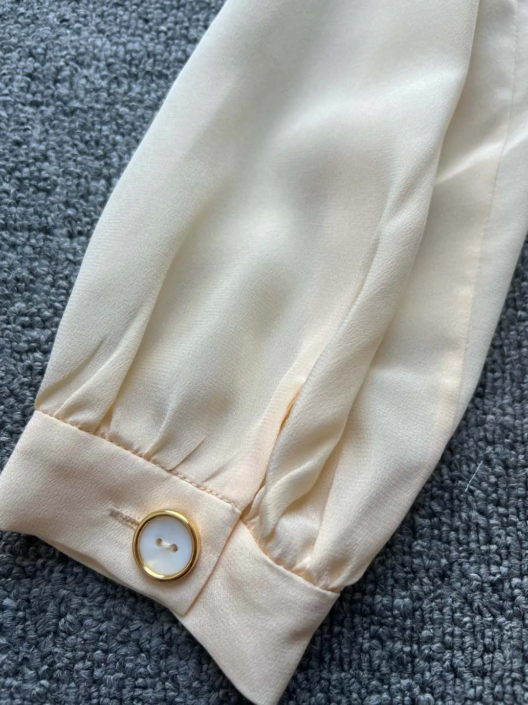 Рубашки Женские Valentino 5014