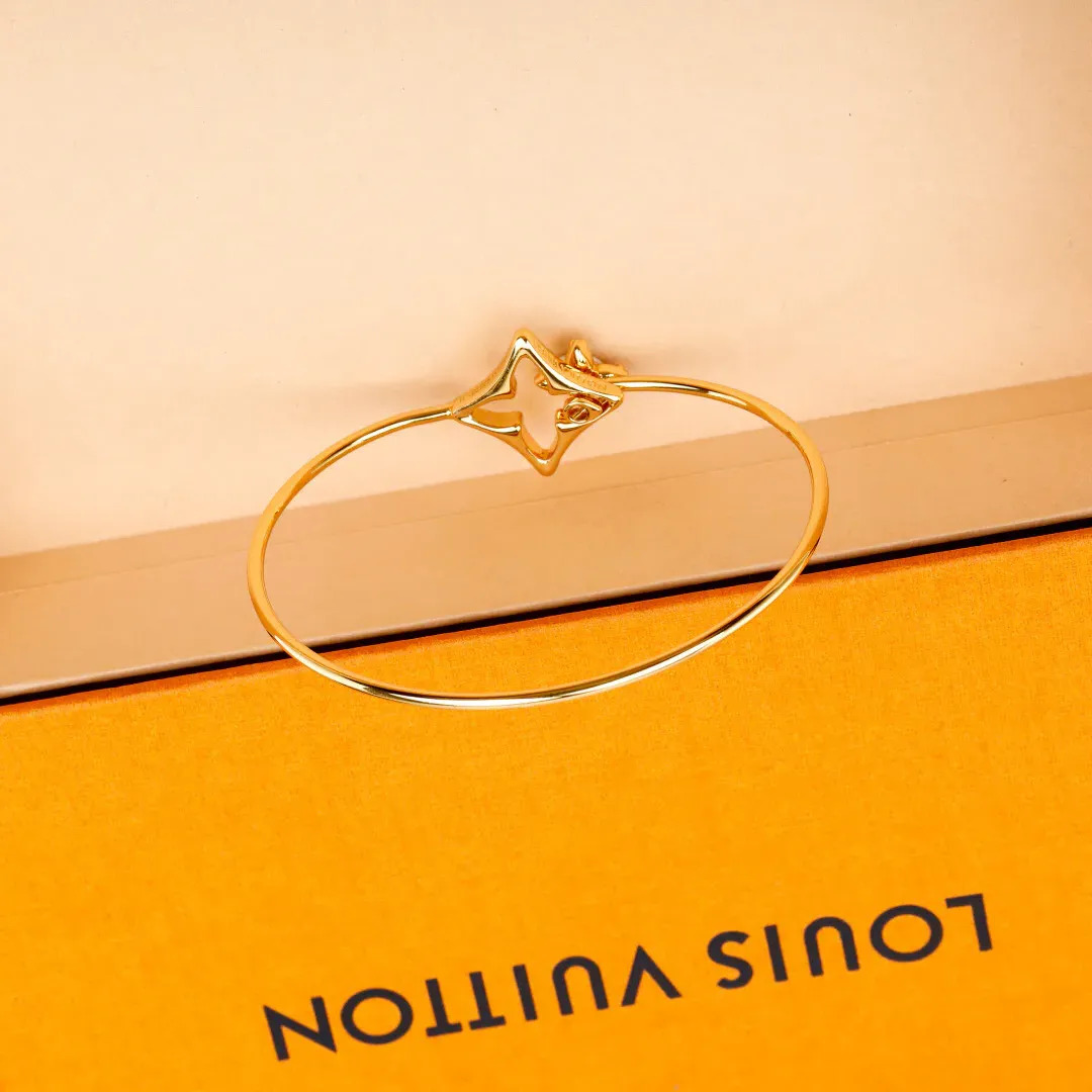 Бижутерия Louis Vuitton 360404