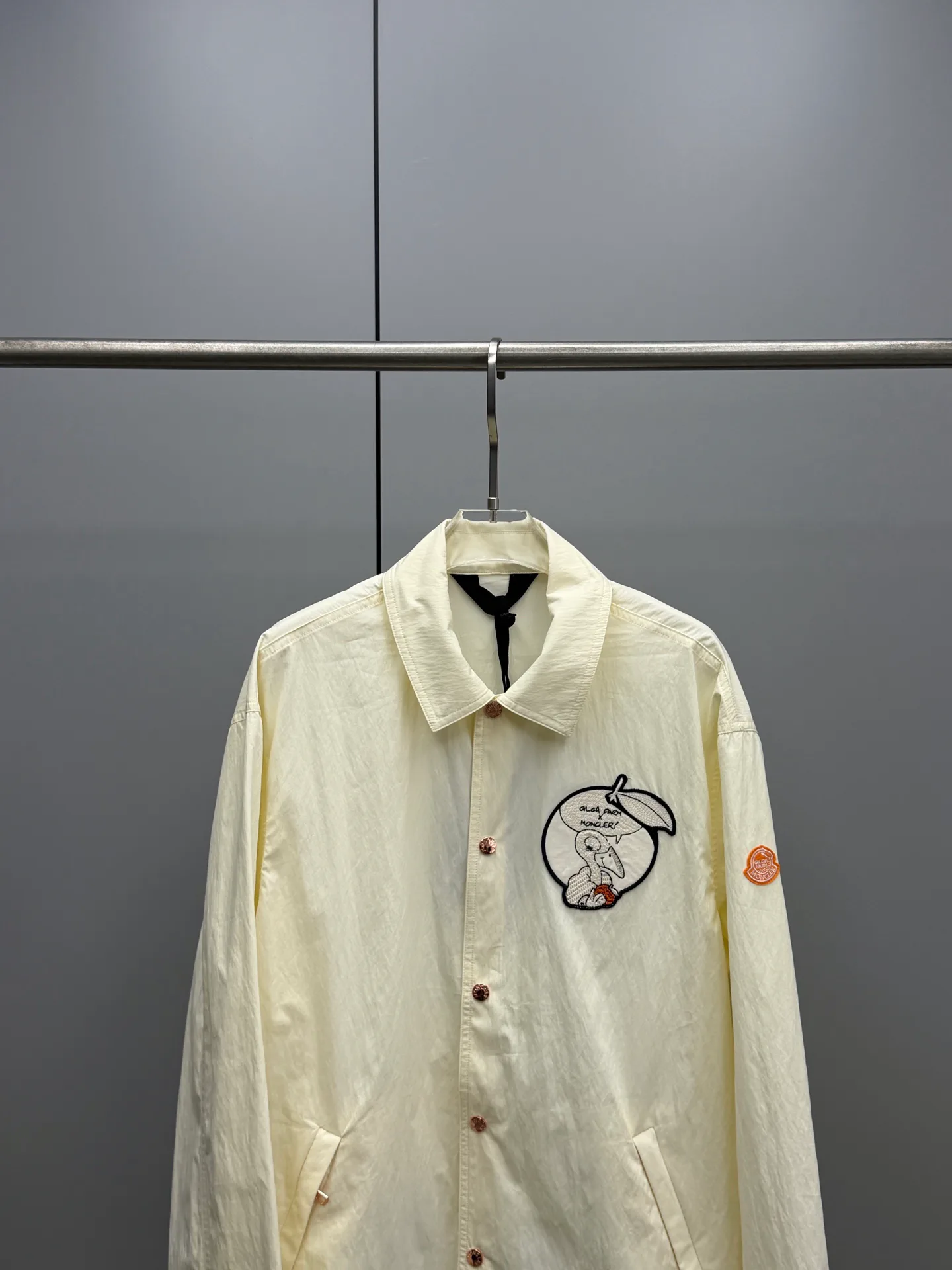 Рубашки Женские Moncler 11201585