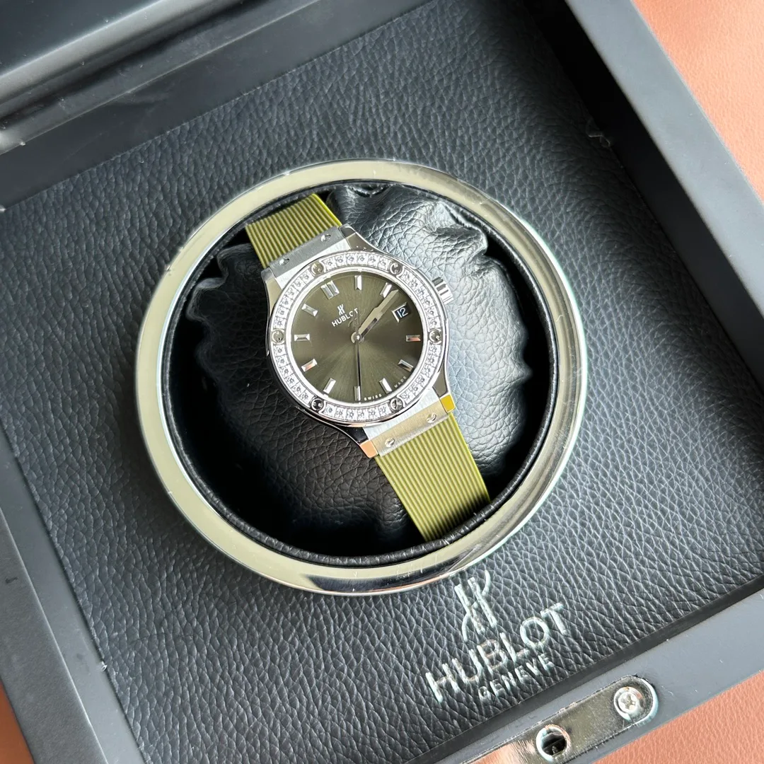 Часы Женские Hublot 17629720
