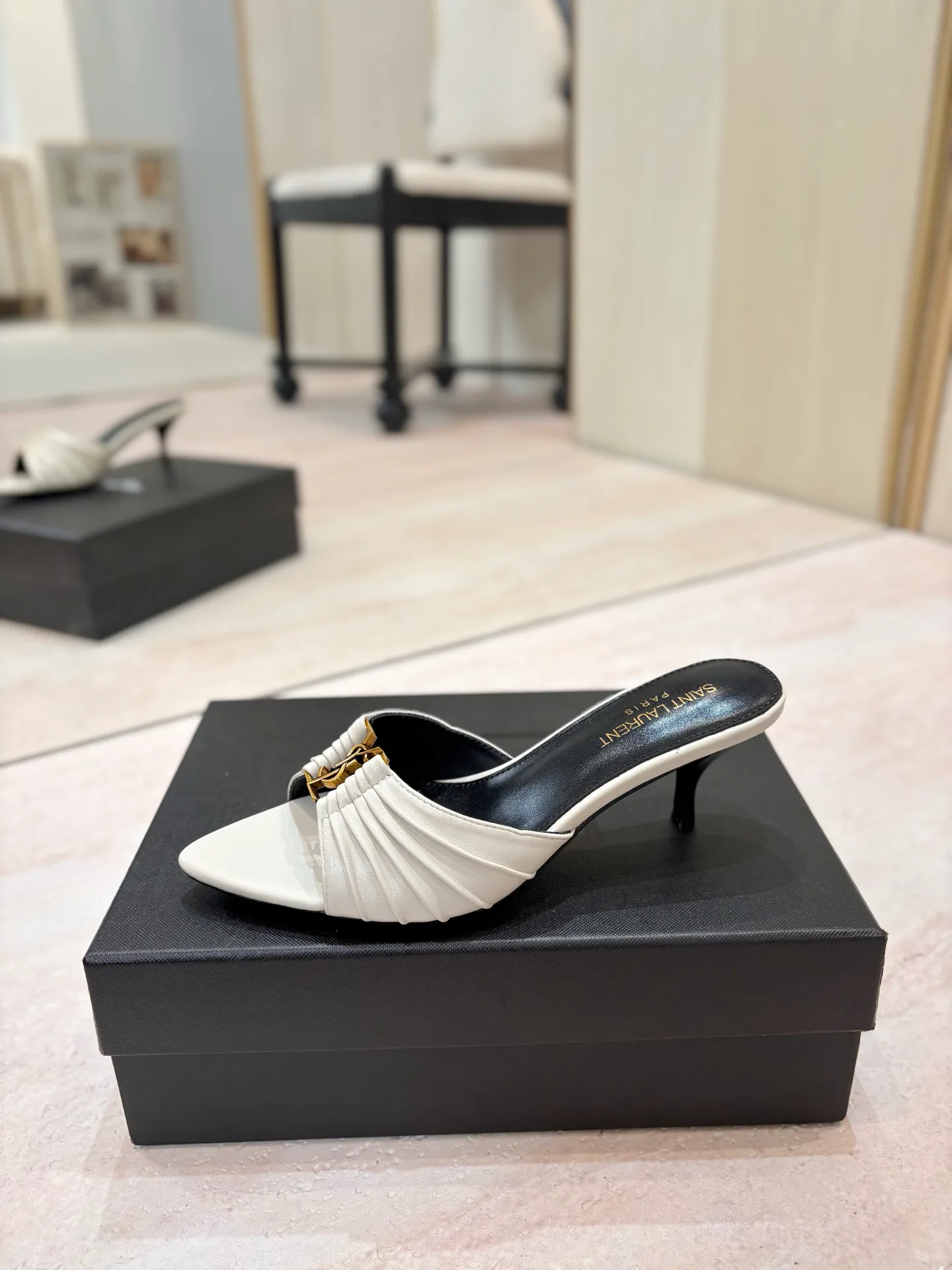 Мюли И Сабо Женские Saint Laurent 17476034