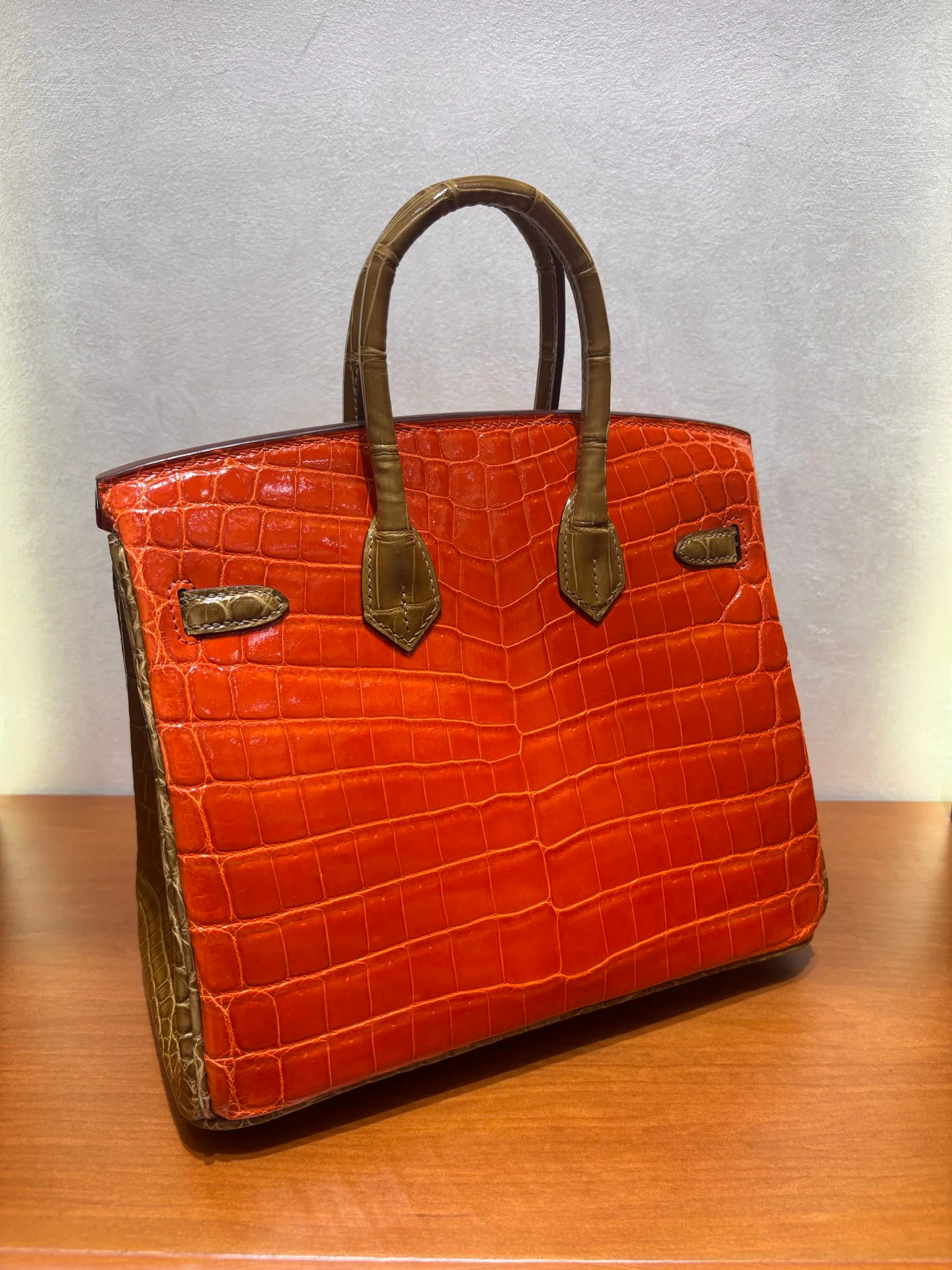 Классические Сумки Женские Hermes 18203089
