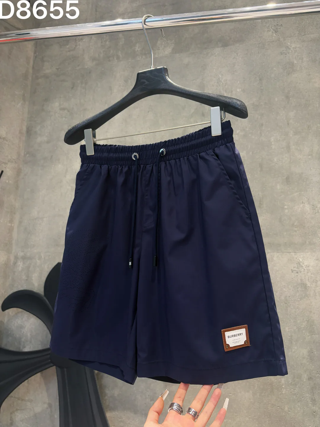 Шорты Мужские Burberry 18000508