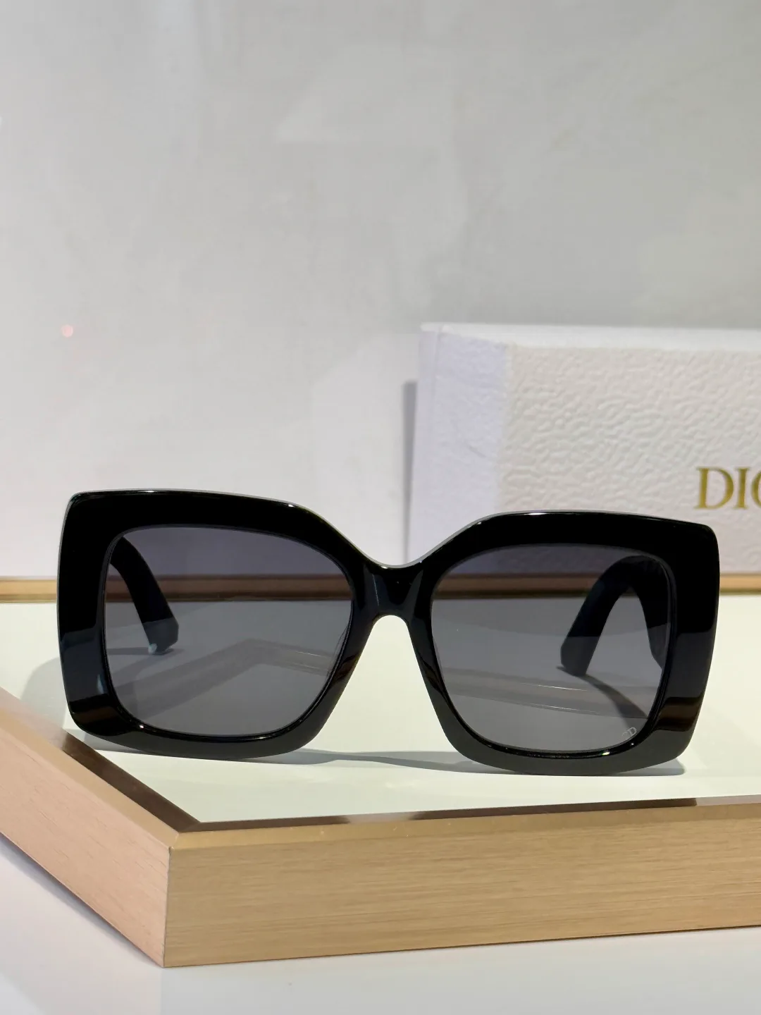 Очки Christian Dior 17070