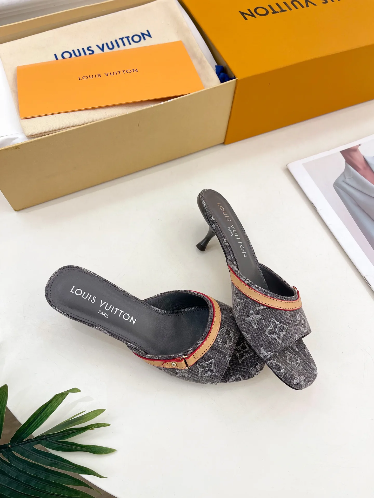 Туфли Женские Louis Vuitton 11458193