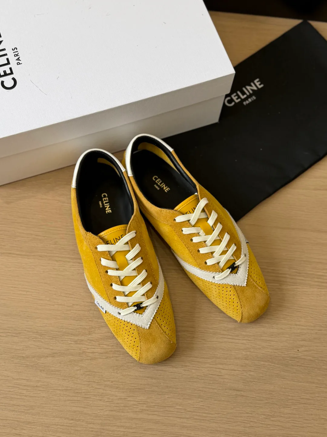 Кроссовки Женские Celine 18224063