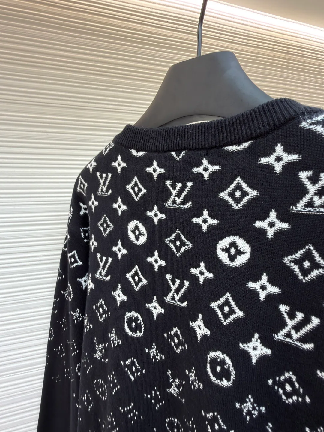 Джемперы И Свитеры Мужские Louis Vuitton 18359956
