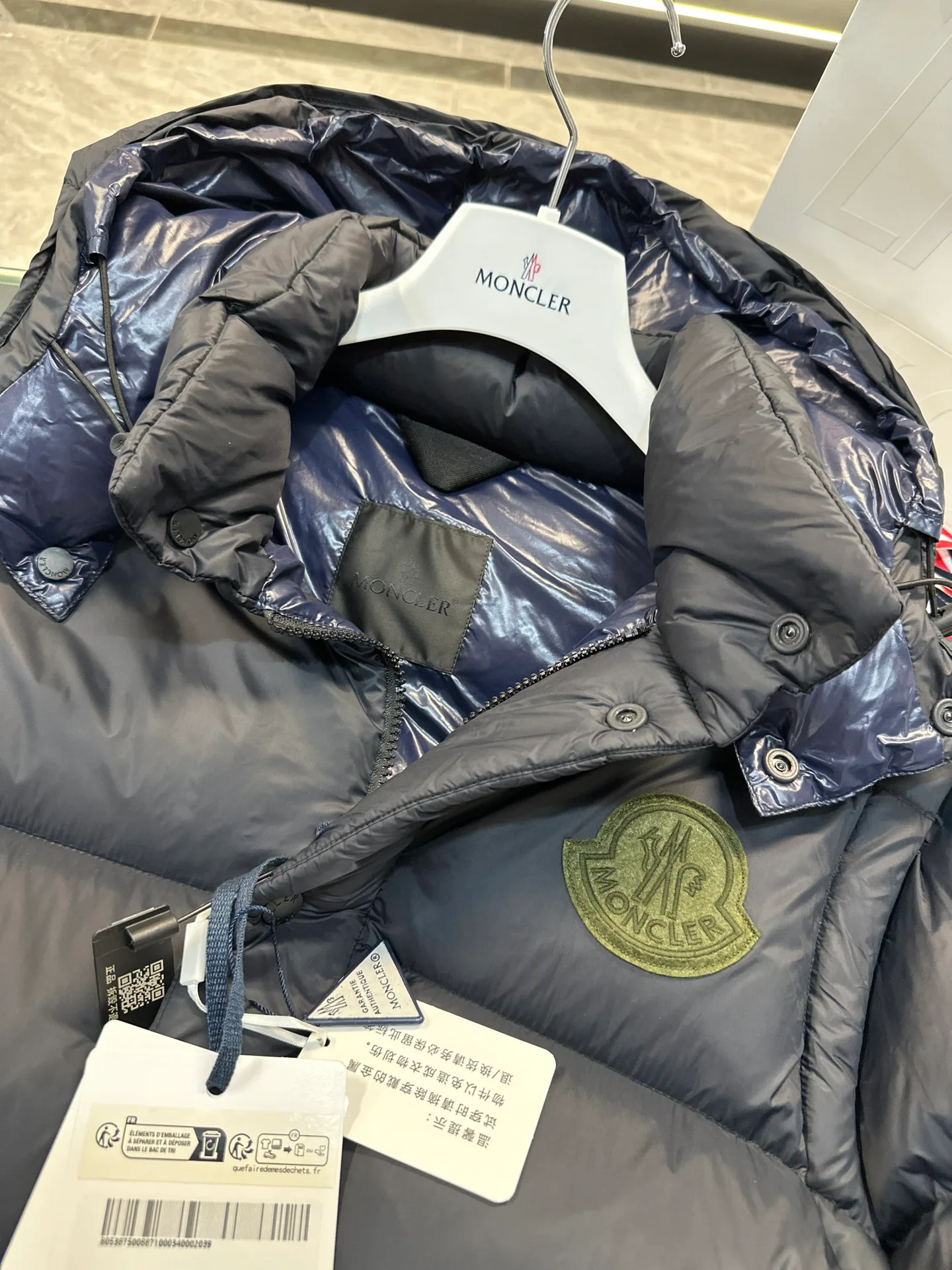 Куртки И Пуховики Женские Moncler 19648615