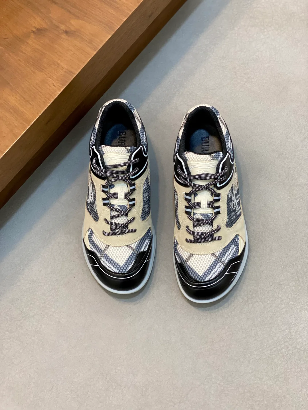 Кроссовки Мужские Burberry 82740