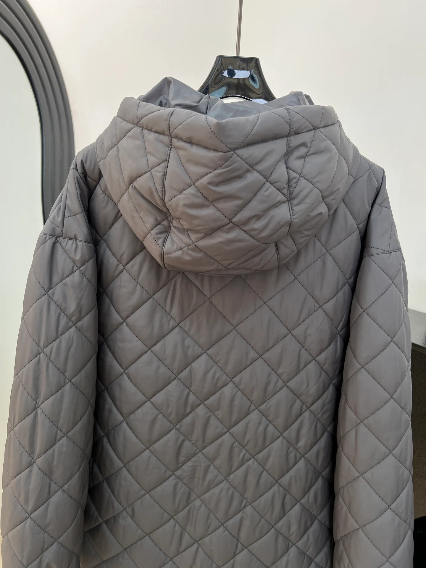 Куртки И Пуховики Женские Miu Miu 18149755