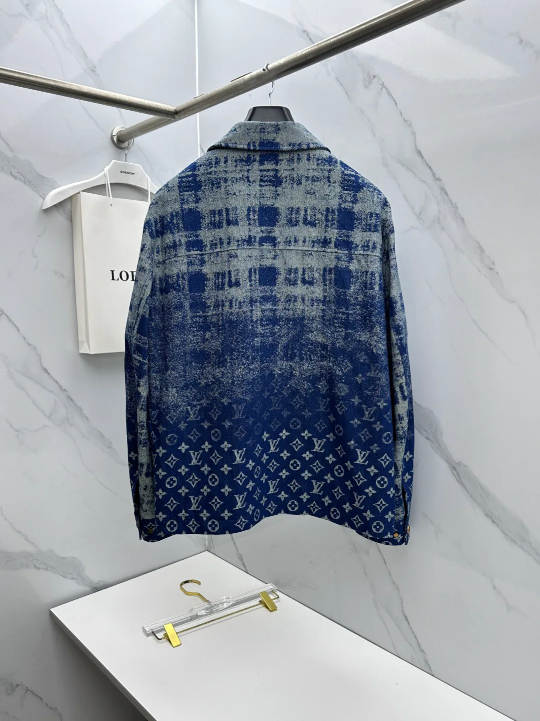 Куртки И Пуховики Мужские Louis Vuitton 18246858