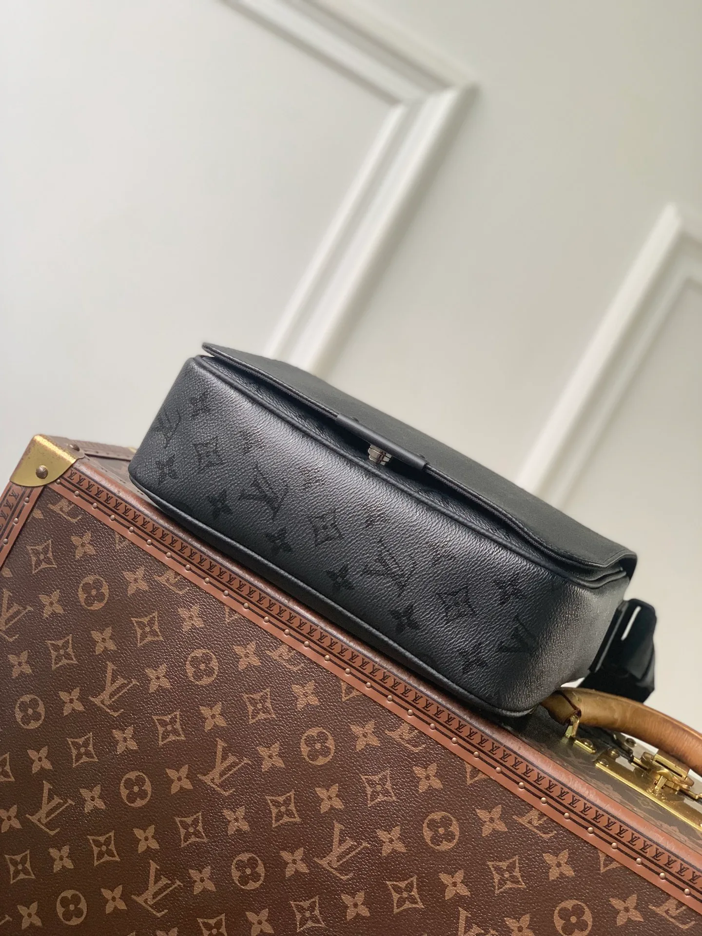 Сумки На Ремне Женские Louis Vuitton 18147470