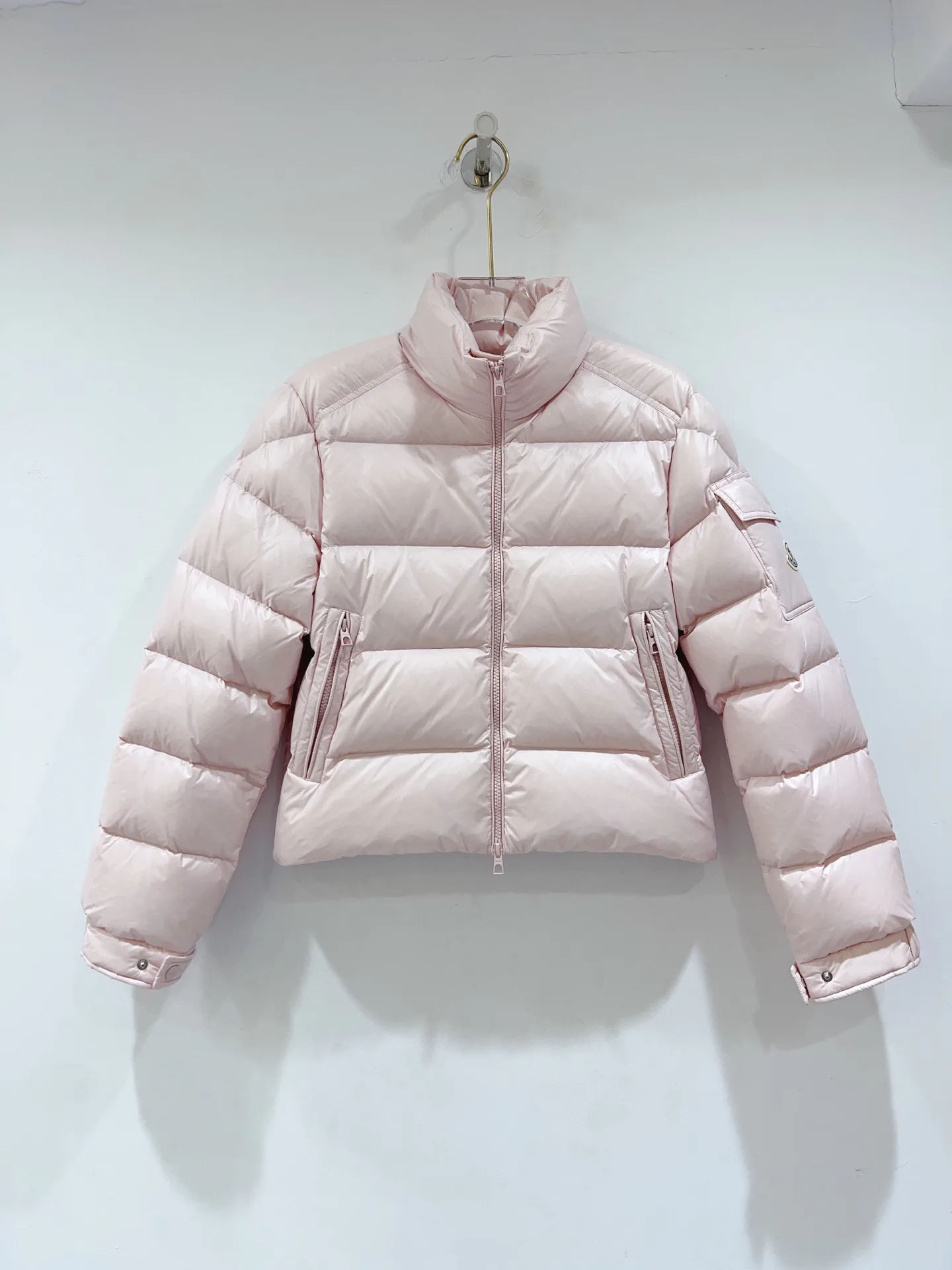 Куртки И Пуховики Женские Moncler 18368423
