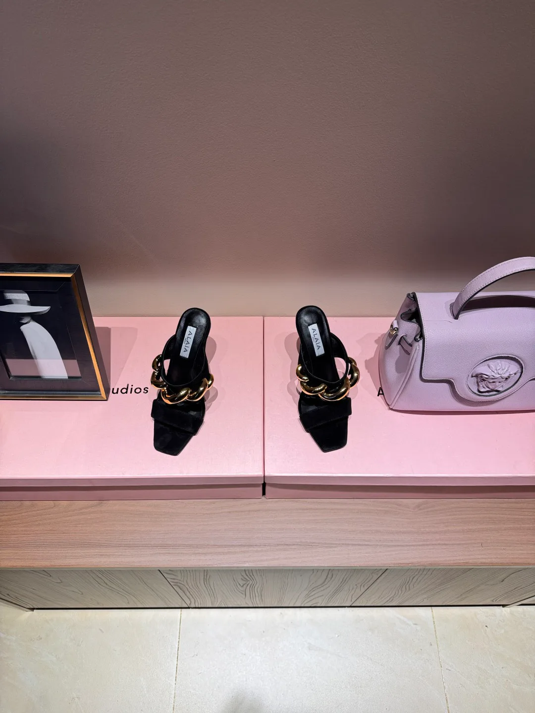 Босоножки Женские Alaia 1384894