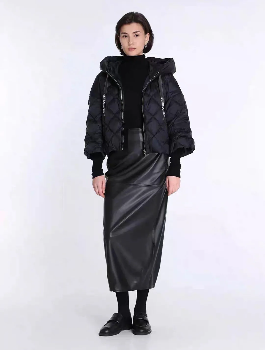 Куртки И Пуховики Женские Max Mara 18639866