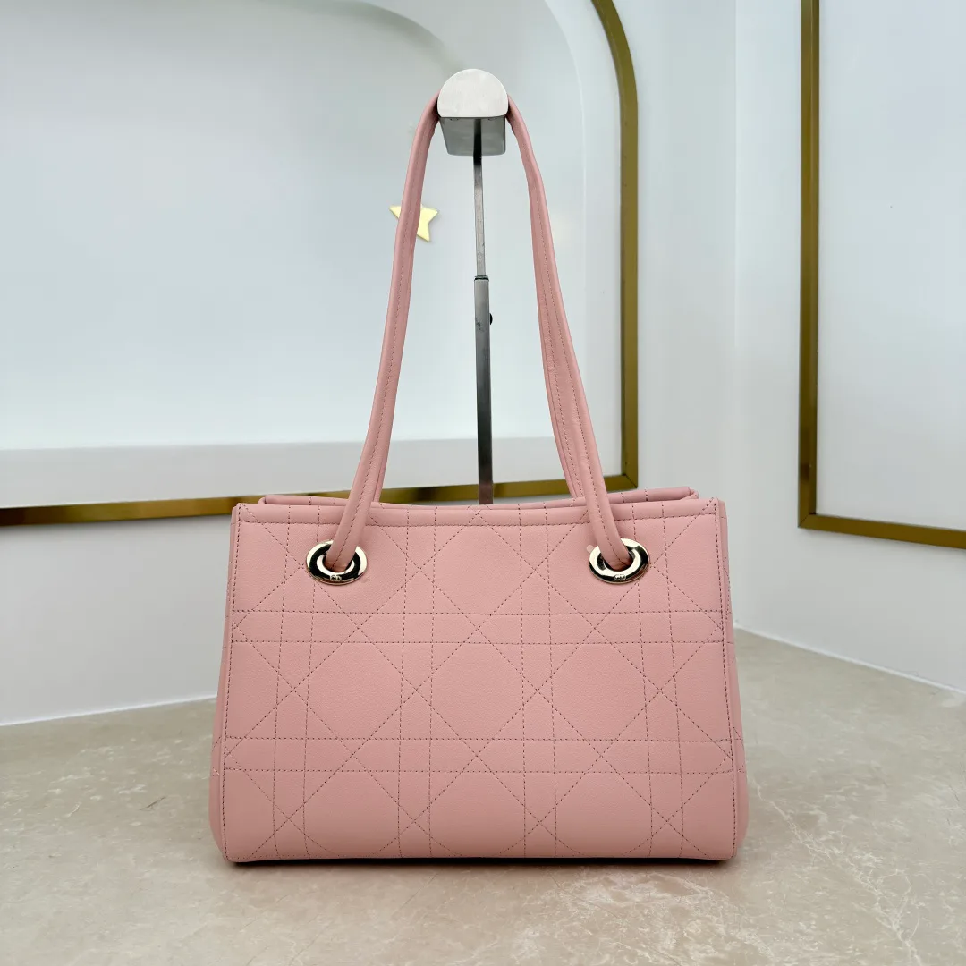 Классические Сумки Женские Christian Dior 18187882