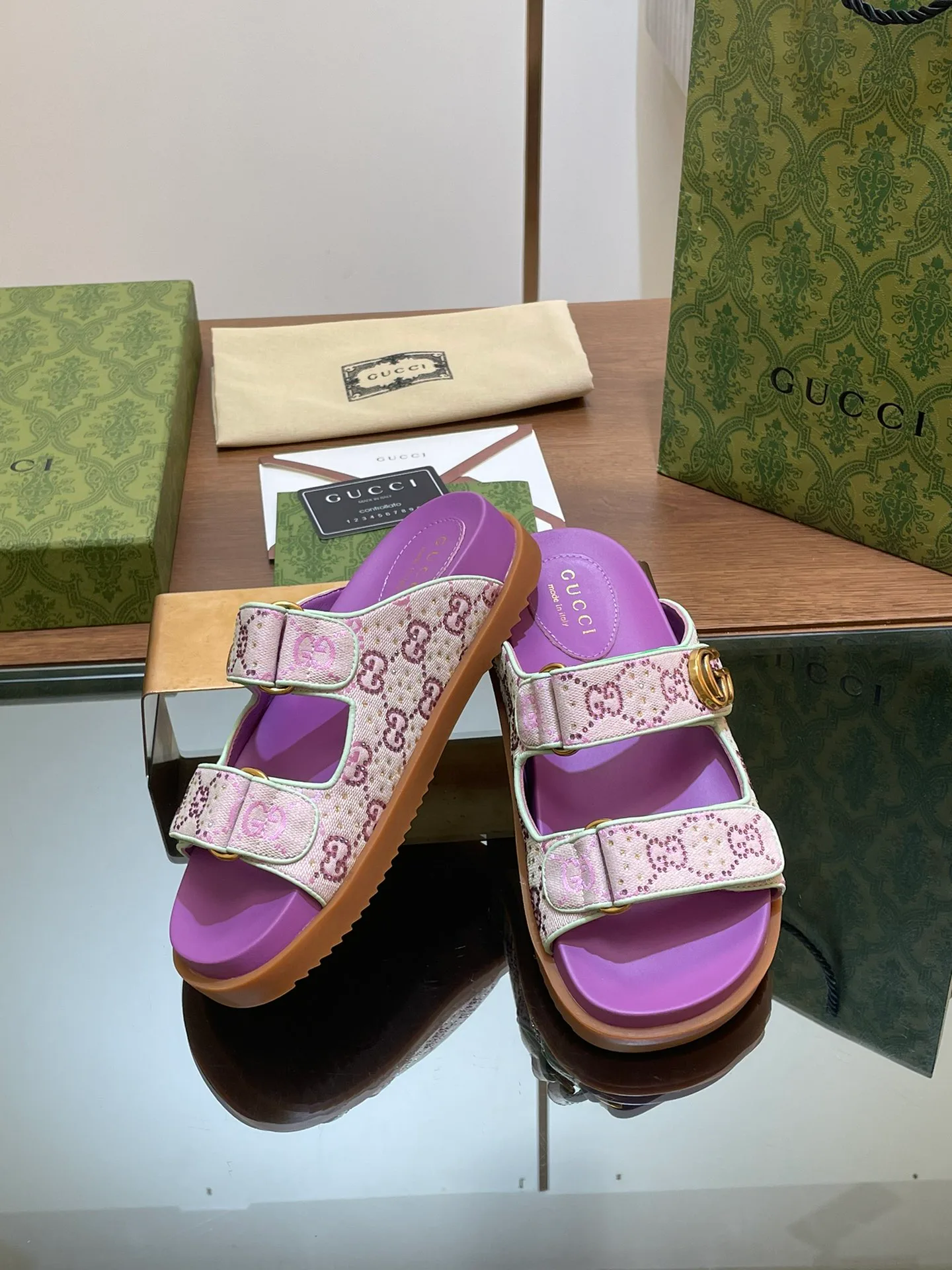 Шлепанцы Женские Gucci 21089