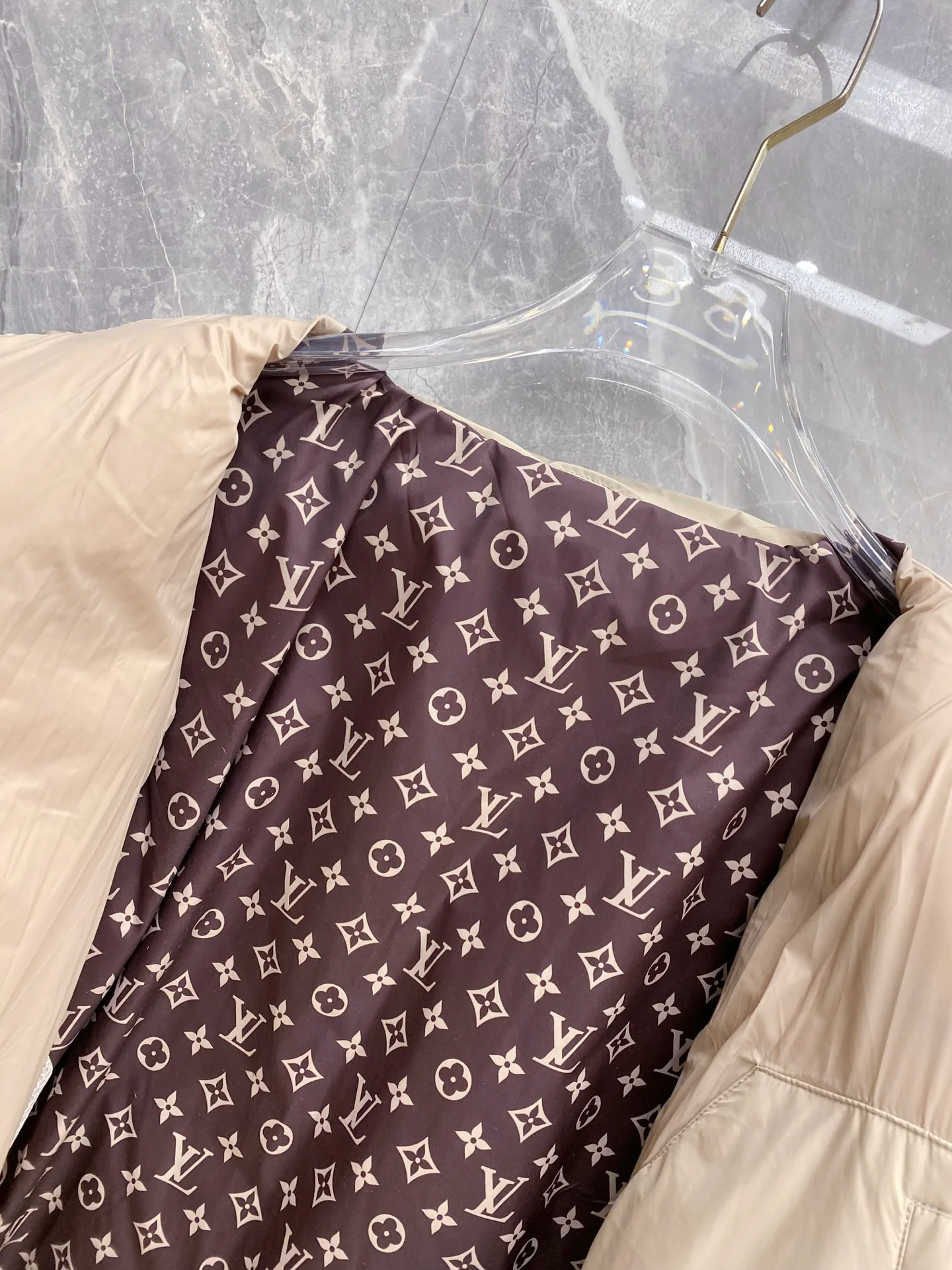 Куртки И Пуховики Мужские Louis Vuitton 1127572