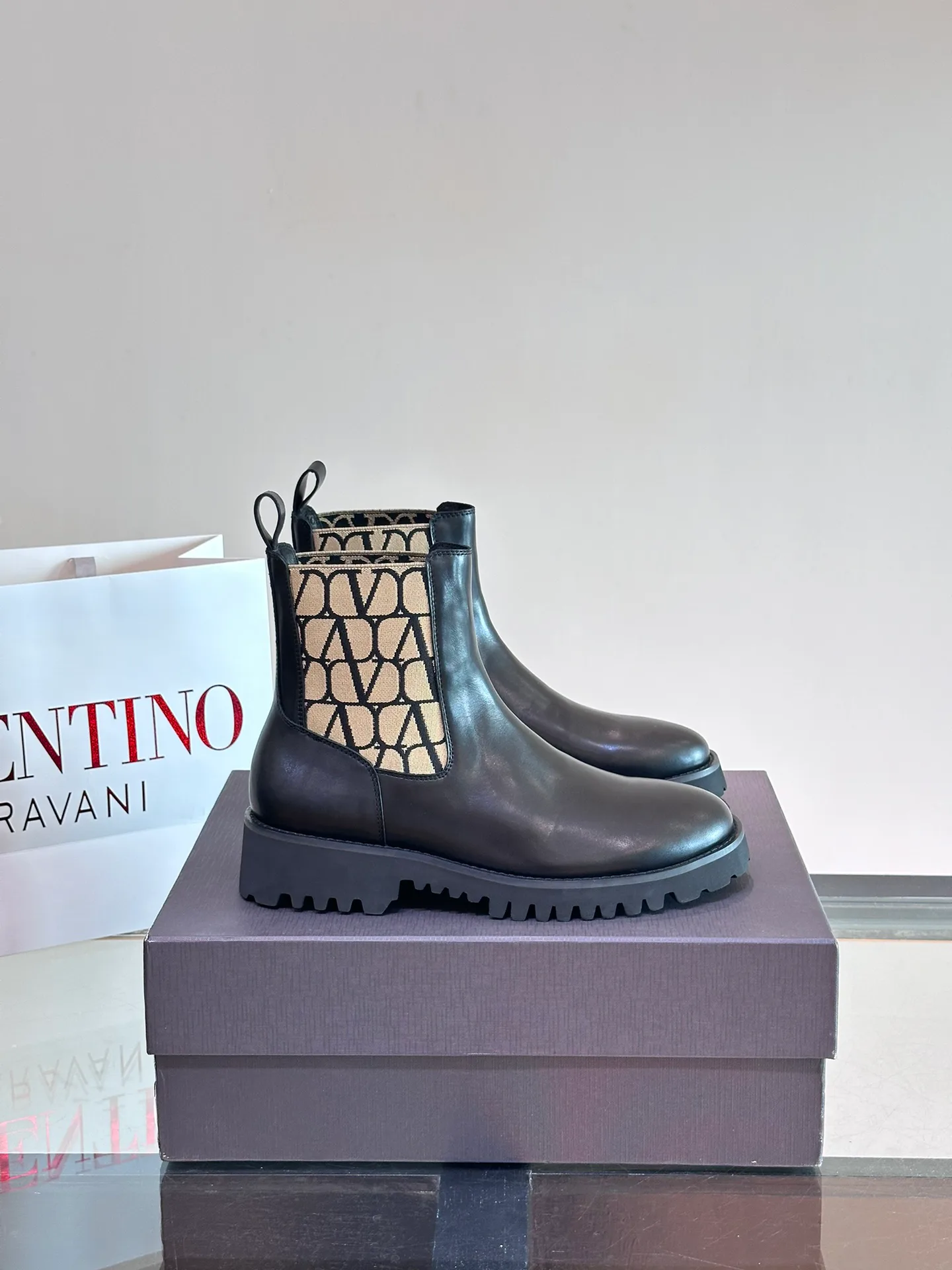 Ботинки Мужские Valentino 12917650