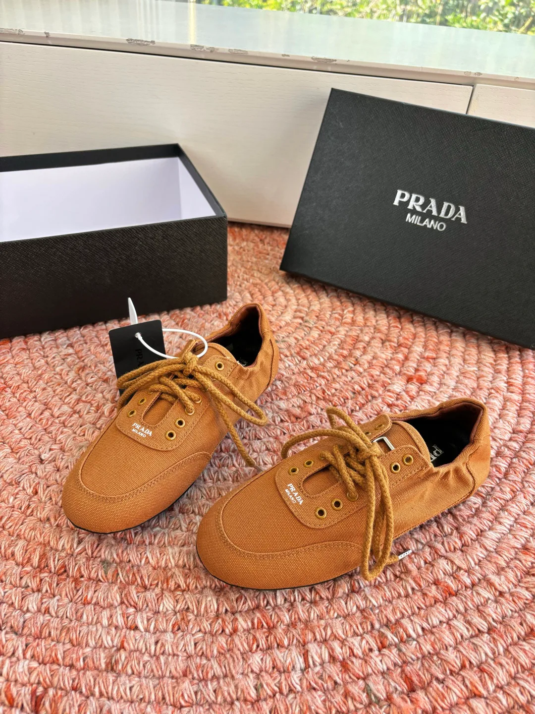 Кроссовки Женские Prada 10446950