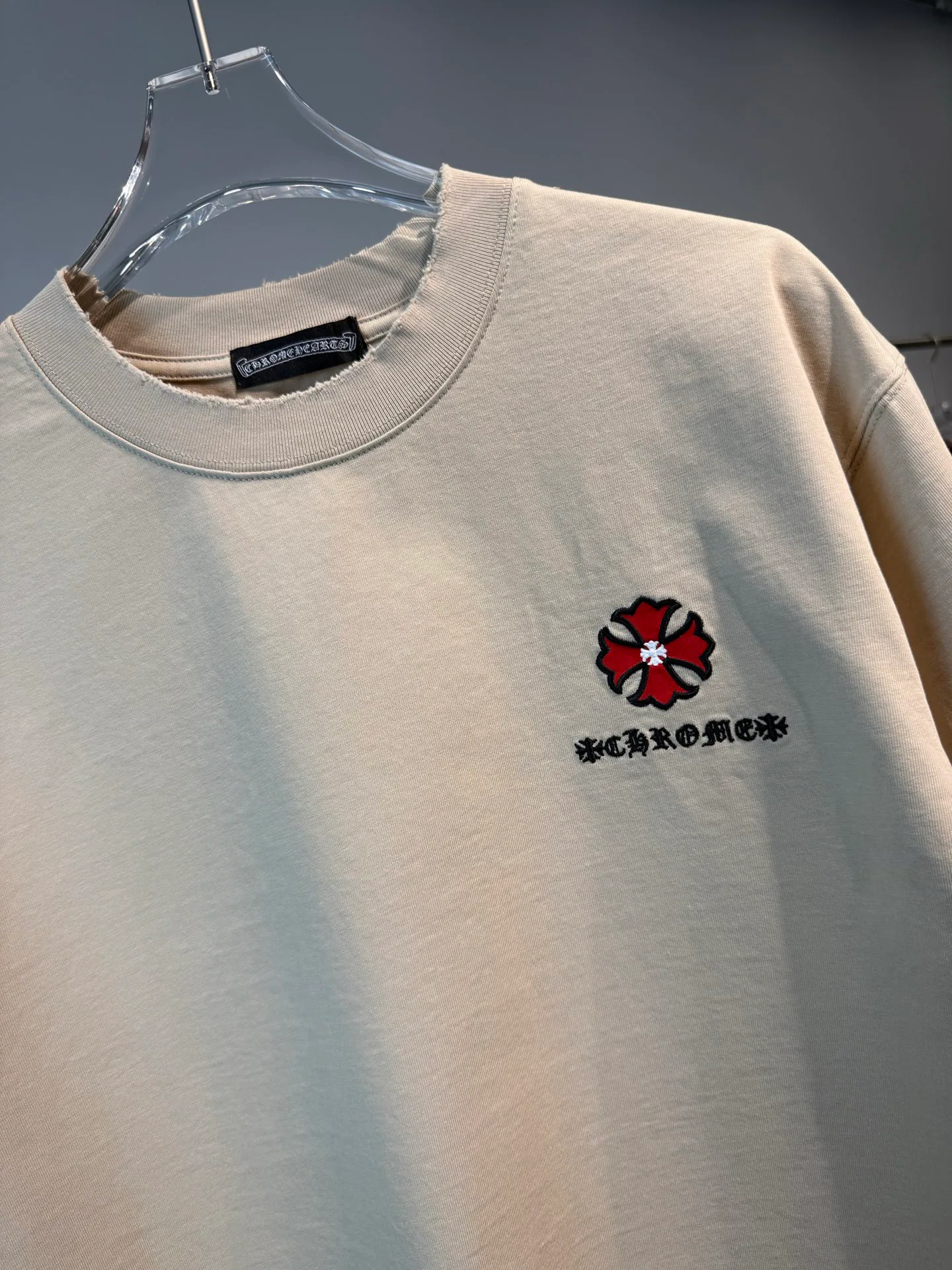 Футболки Женские Chrome Hearts 11460841