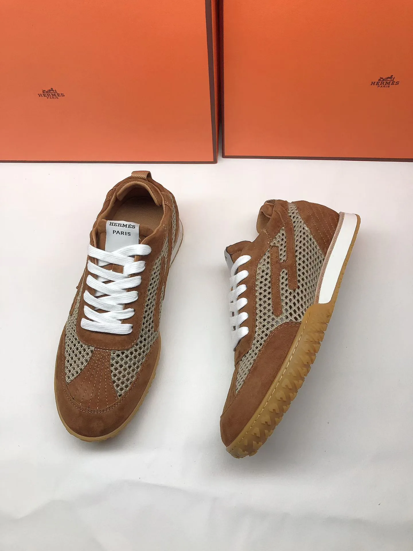 Кроссовки Женские Hermes 11765352
