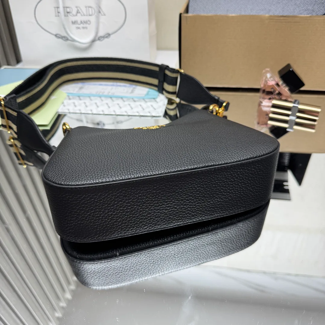 Сумки На Ремне Женские Prada 340385