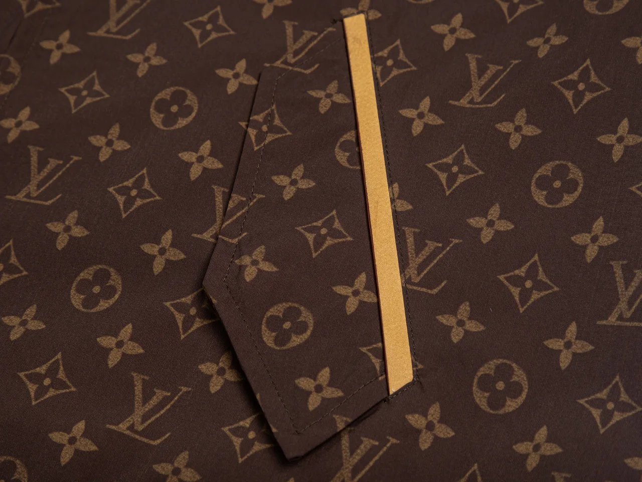 Куртки И Пуховики Женские Louis Vuitton 18825062