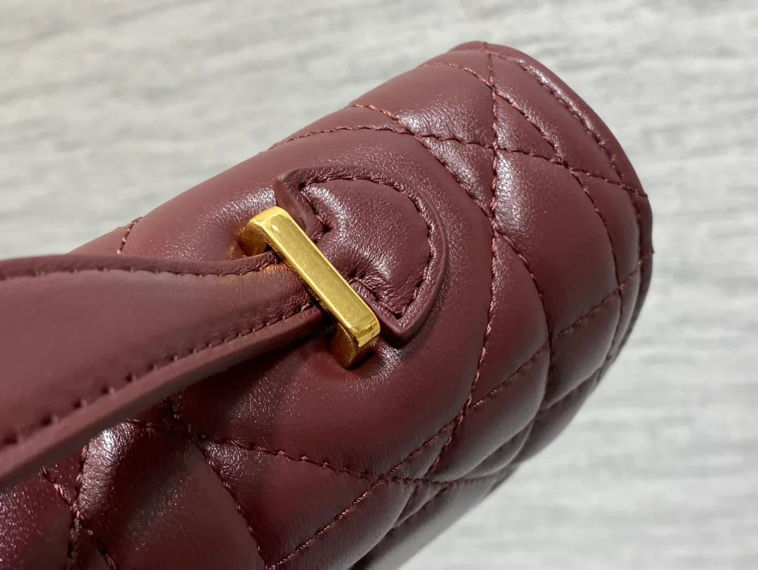 Клатчи Женские Christian Dior 11412683