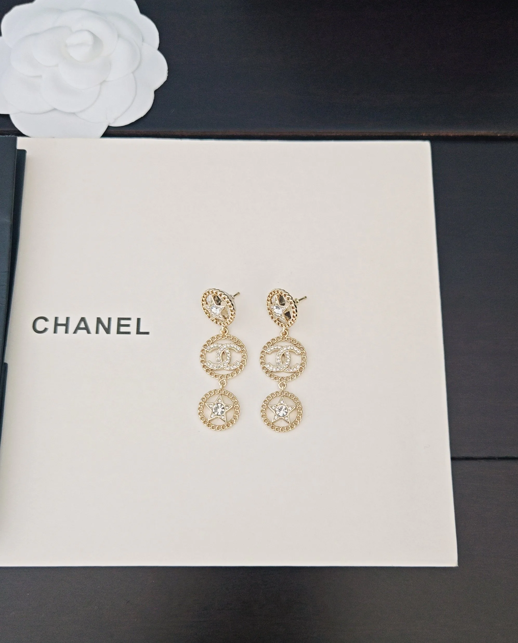 Бижутерия Chanel 273688