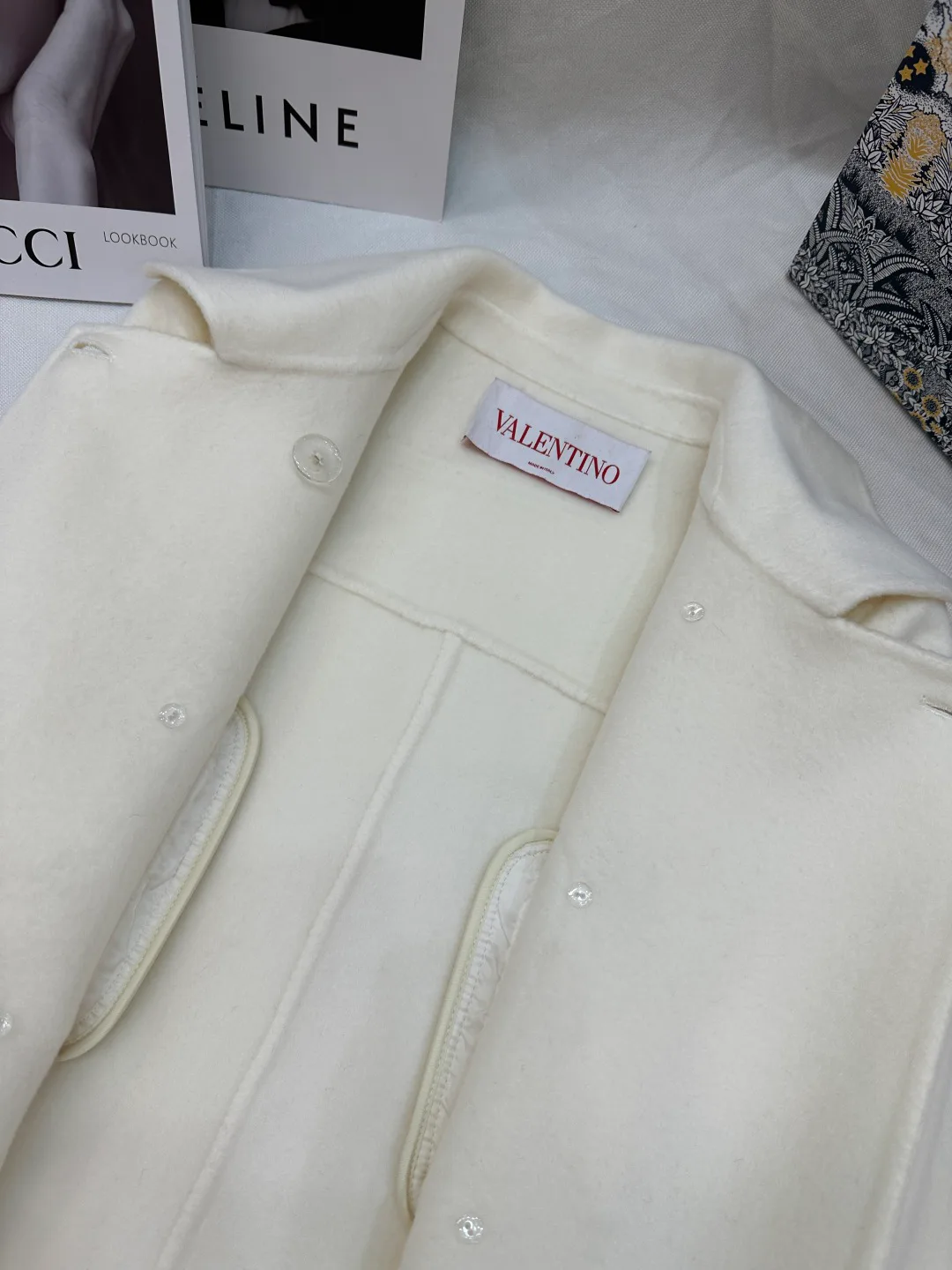 Куртки И Пуховики Женские Valentino 68528