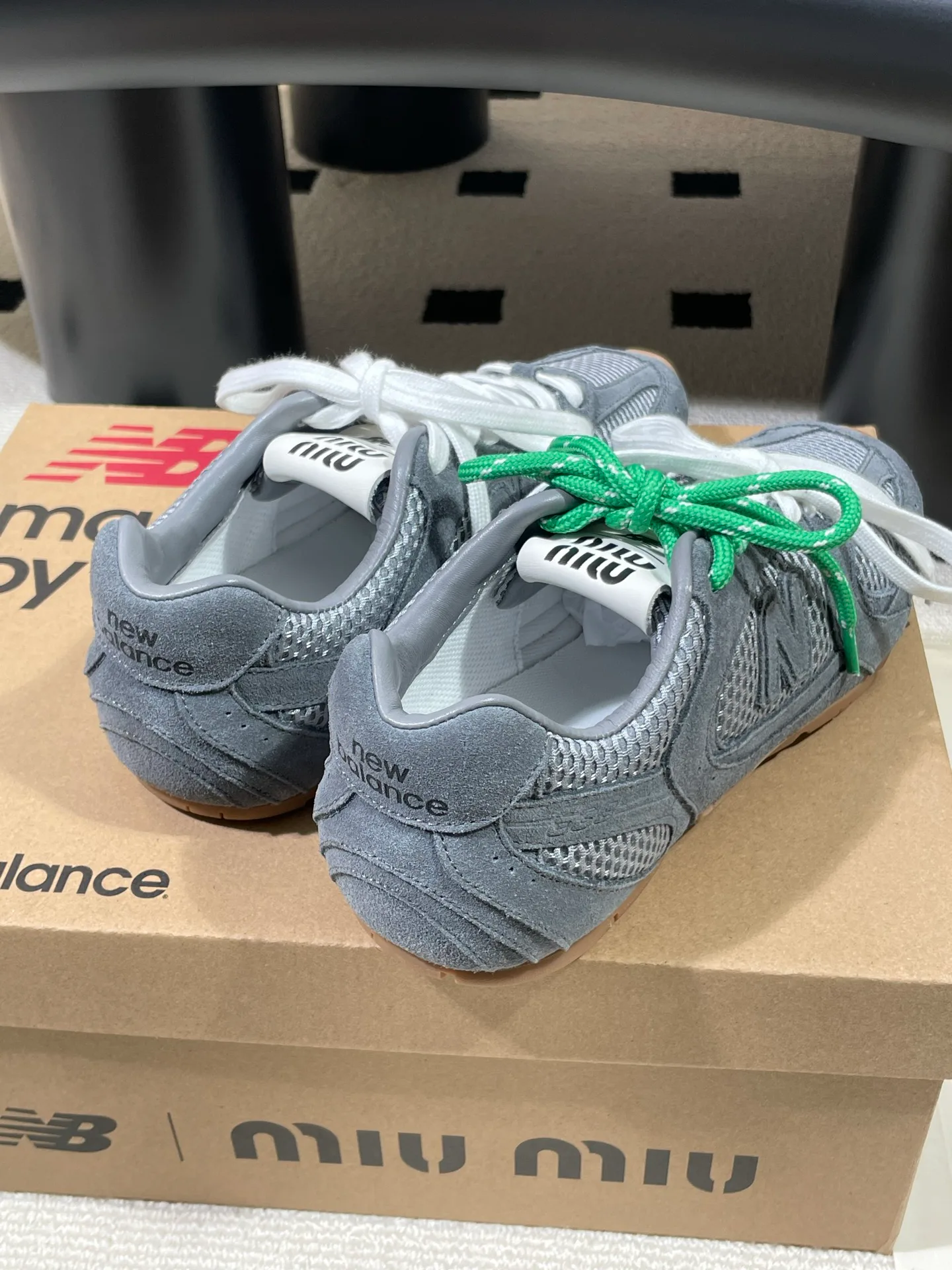 Кроссовки Женские Miu Miu 177406