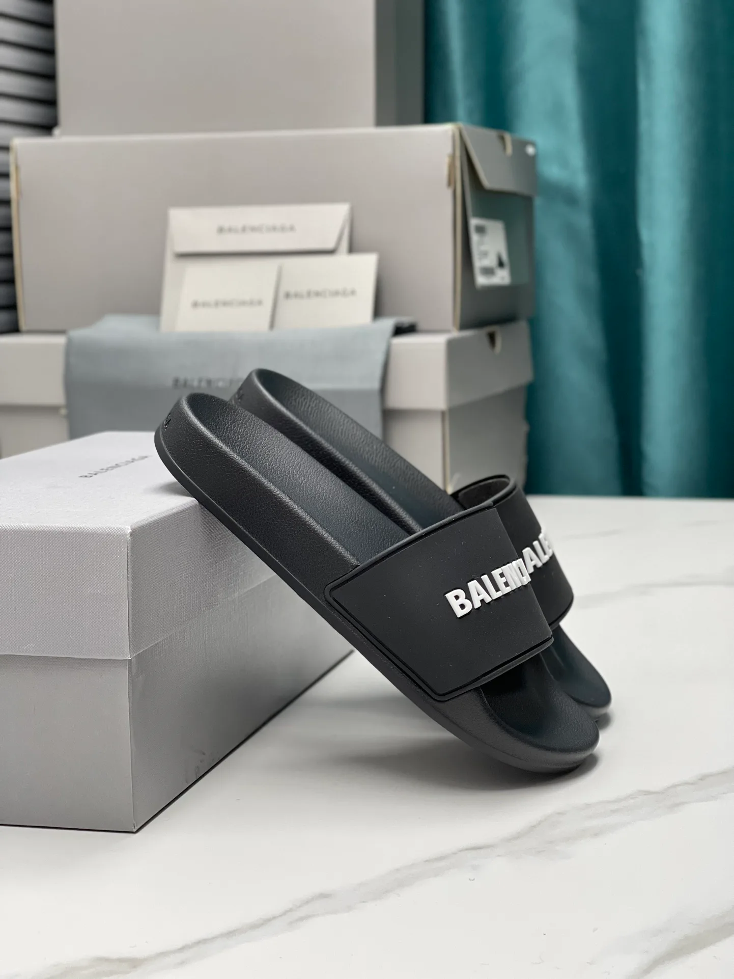 Шлепанцы Женские Balenciaga 21924