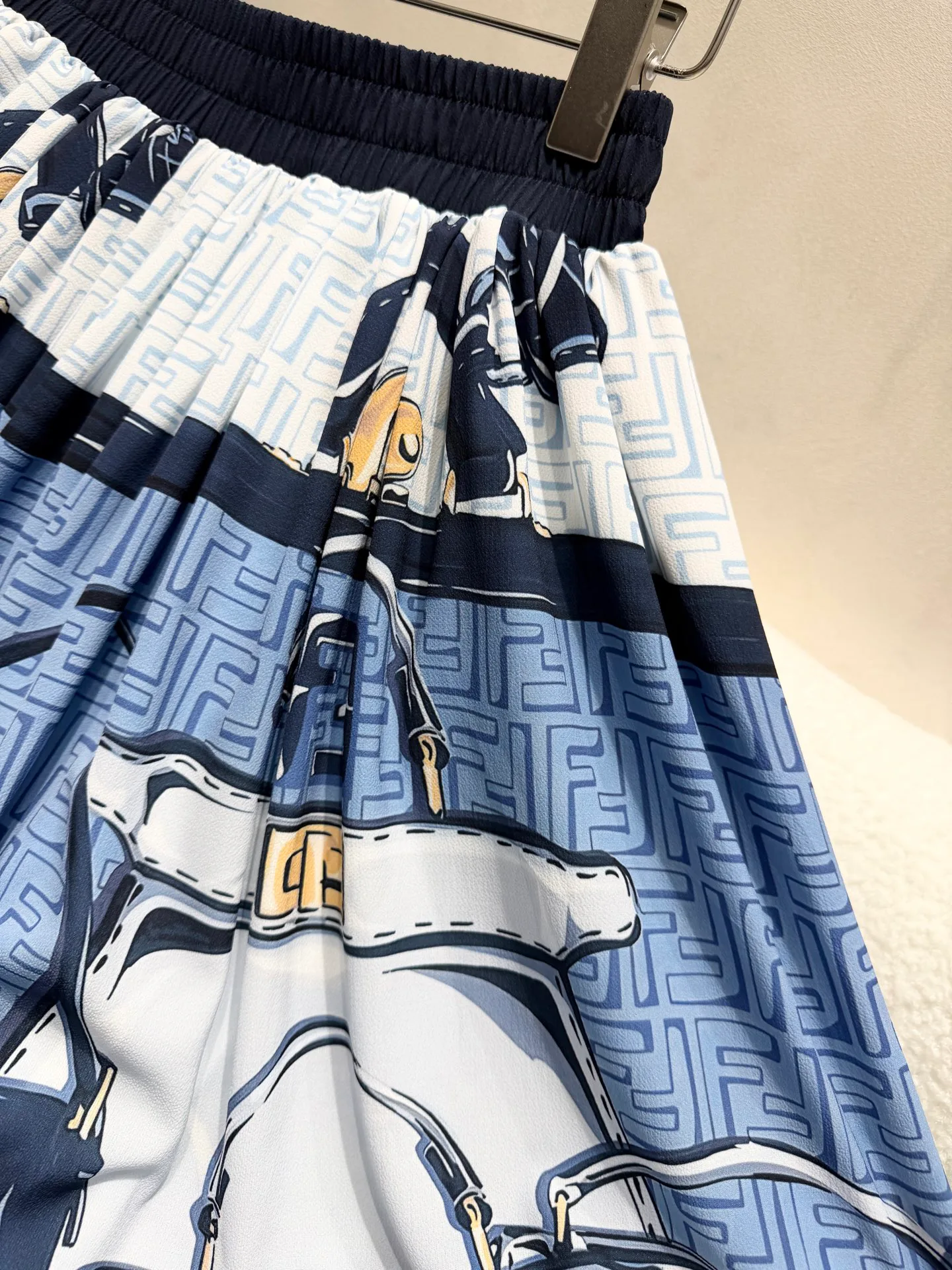 Костюмы Женские Fendi 11907423