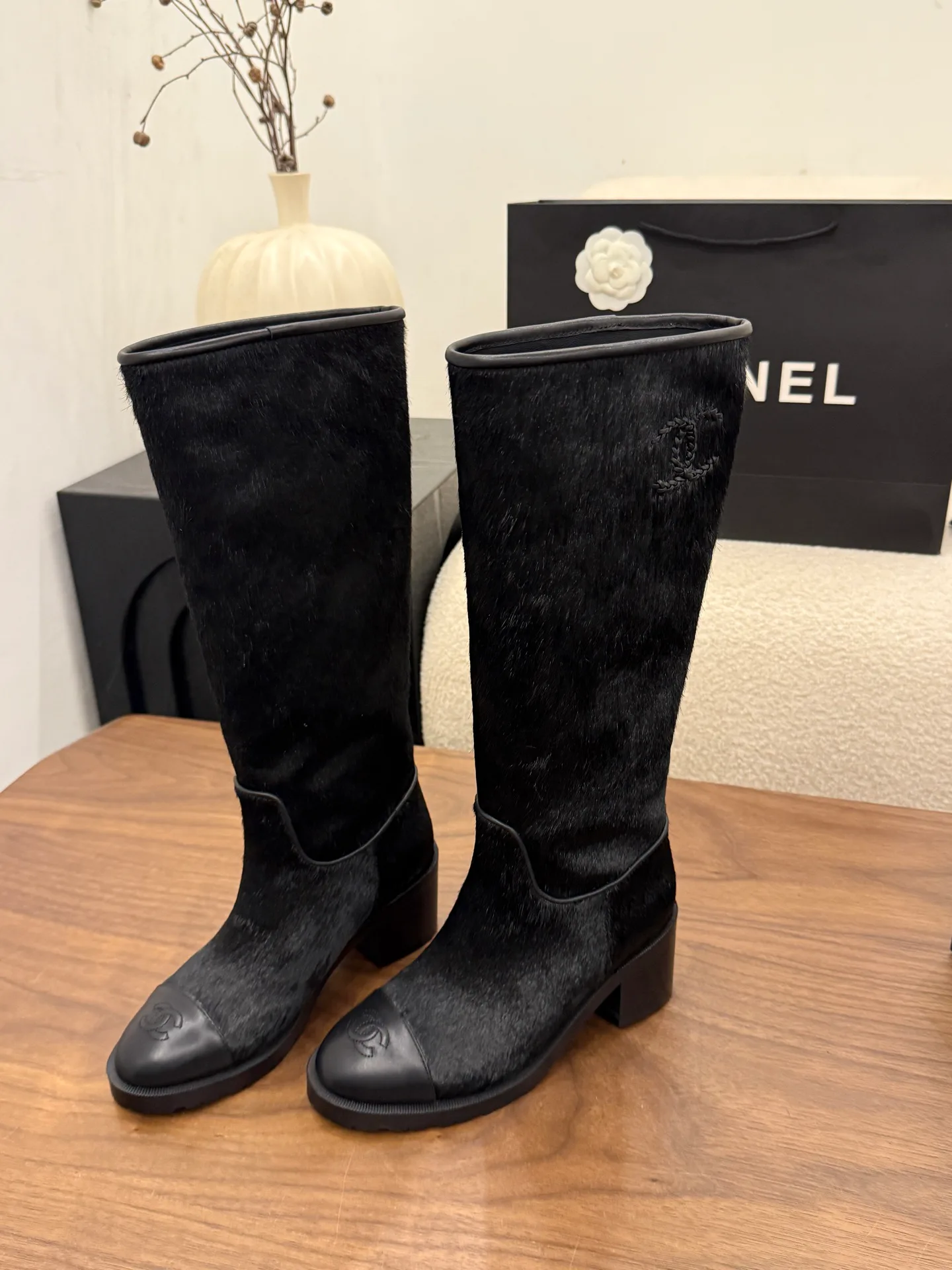Сапоги Женские Chanel 18223598