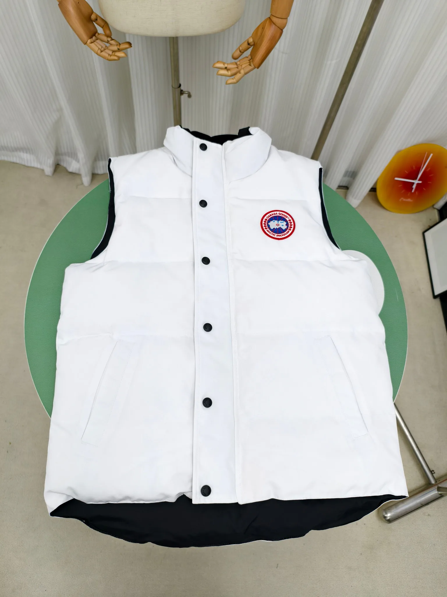 Жилеты Женские Canada Goose 1773250