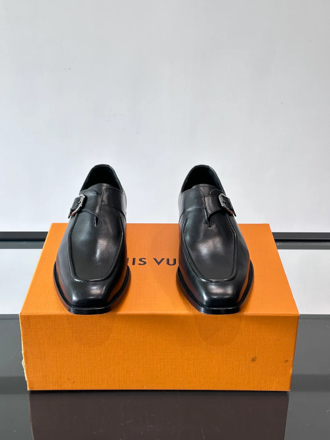 Лоферы И Туфли Мужские Louis Vuitton 11232708